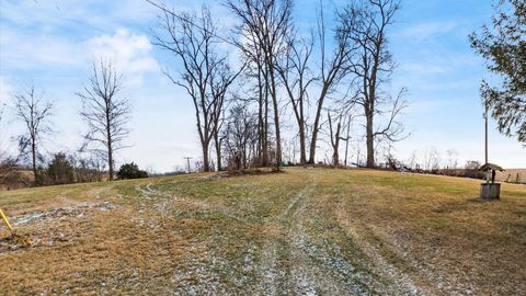 Tiny photo for 9390 Perryton Road, Frazeysburg, OH 43822 (MLS # 226003041)