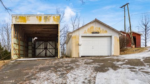 Tiny photo for 9390 Perryton Road, Frazeysburg, OH 43822 (MLS # 226003041)