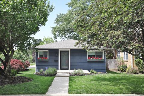 Photo of 4405 Rosemary Parkway, Columbus, OH 43214 (MLS # 226015510)
