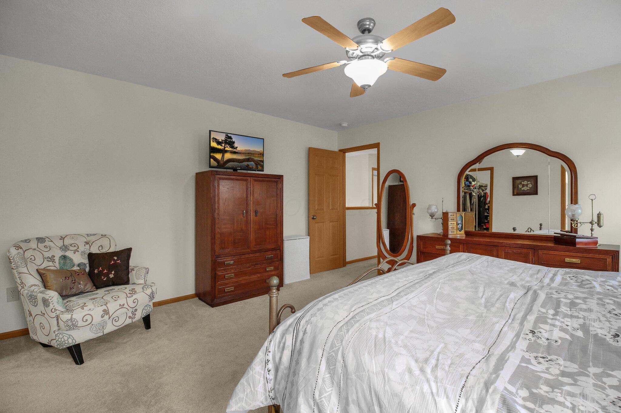 1112 Taylor Glen Boulevard, Pataskala, Ohio image 20