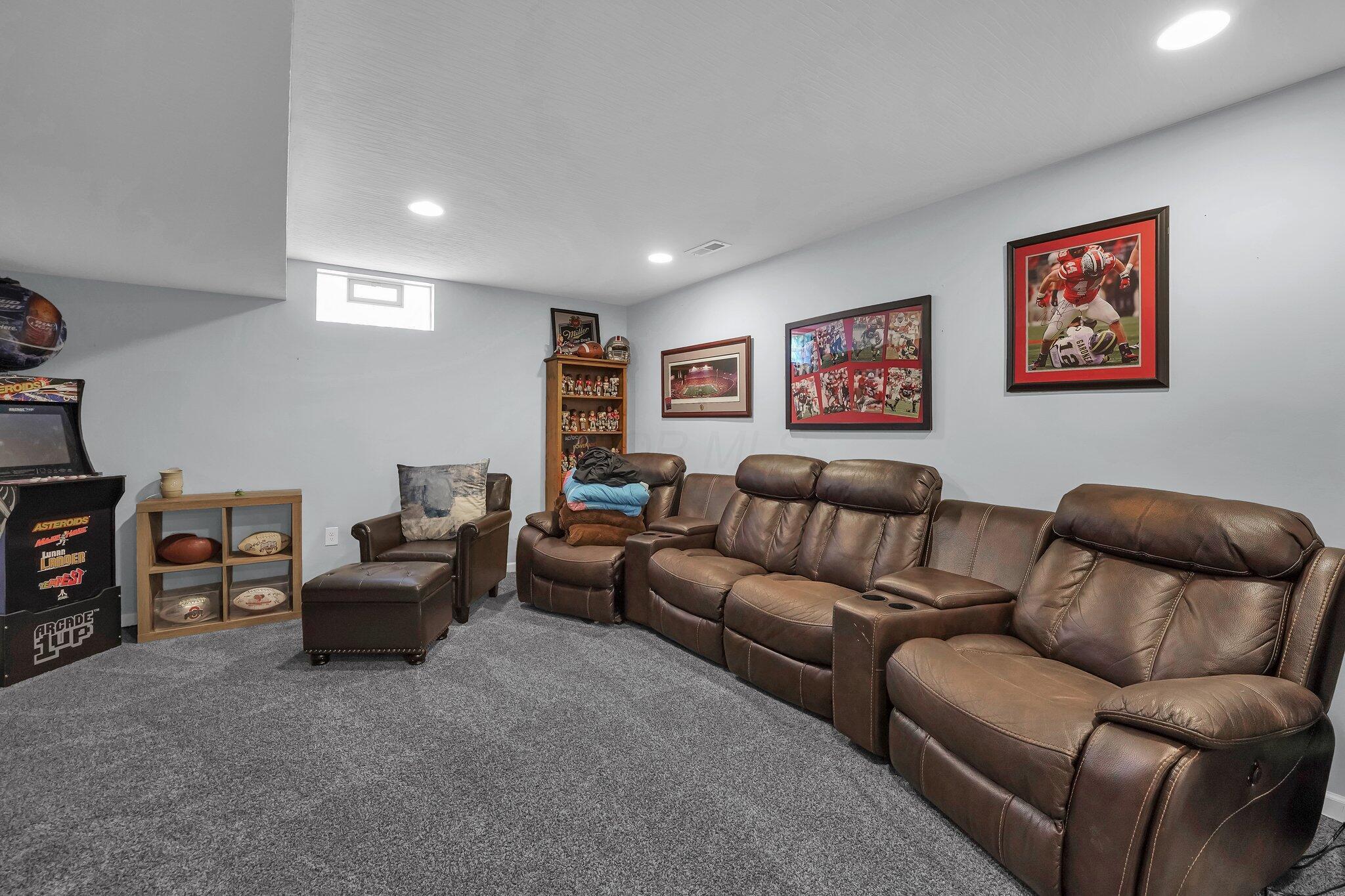 1093 Gartner Court, Columbus, Ohio image 30