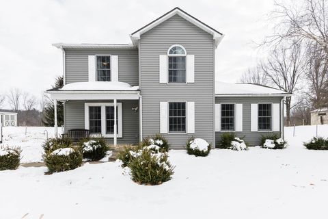 Photo of 12764 Snyder Church Road NW, Baltimore, OH 43105 (MLS # 226003858)