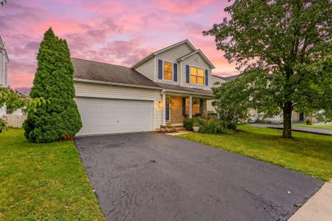 Photo of 1192 Willow Oak Drive, Blacklick, OH 43004 (MLS # 226030904)
