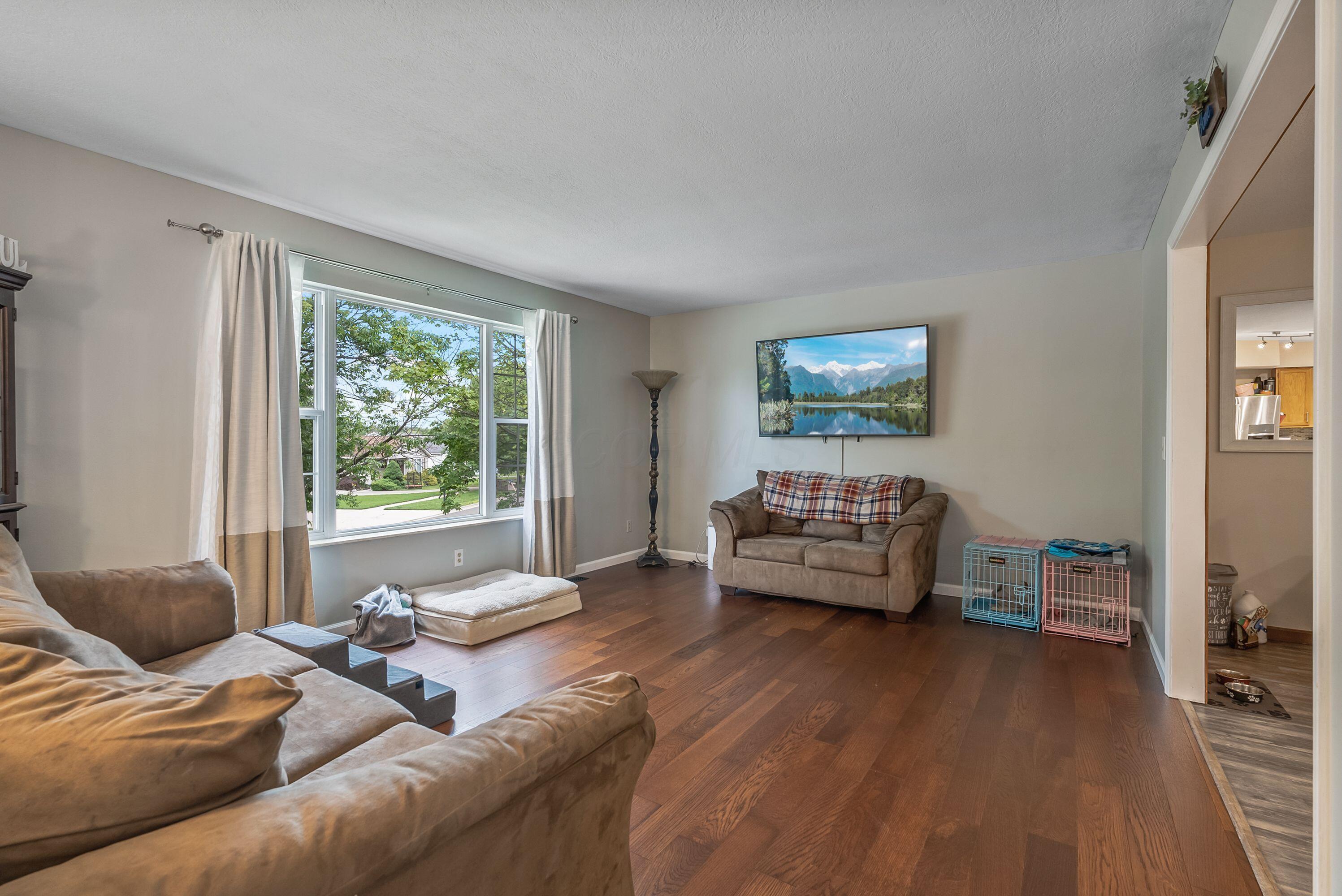 1129 Coventry Circle, Lancaster, Ohio image 7