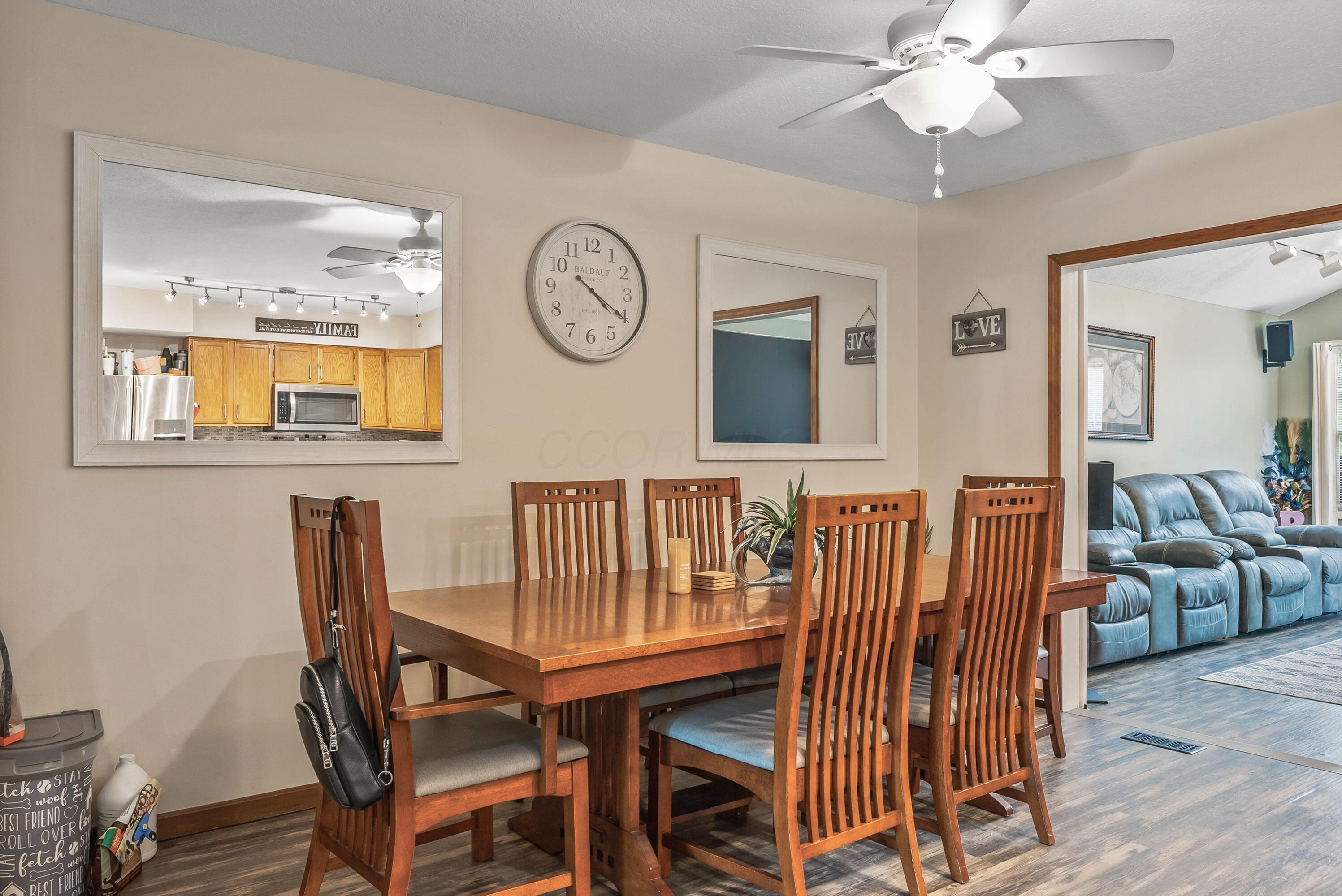 1129 Coventry Circle, Lancaster, Ohio image 10