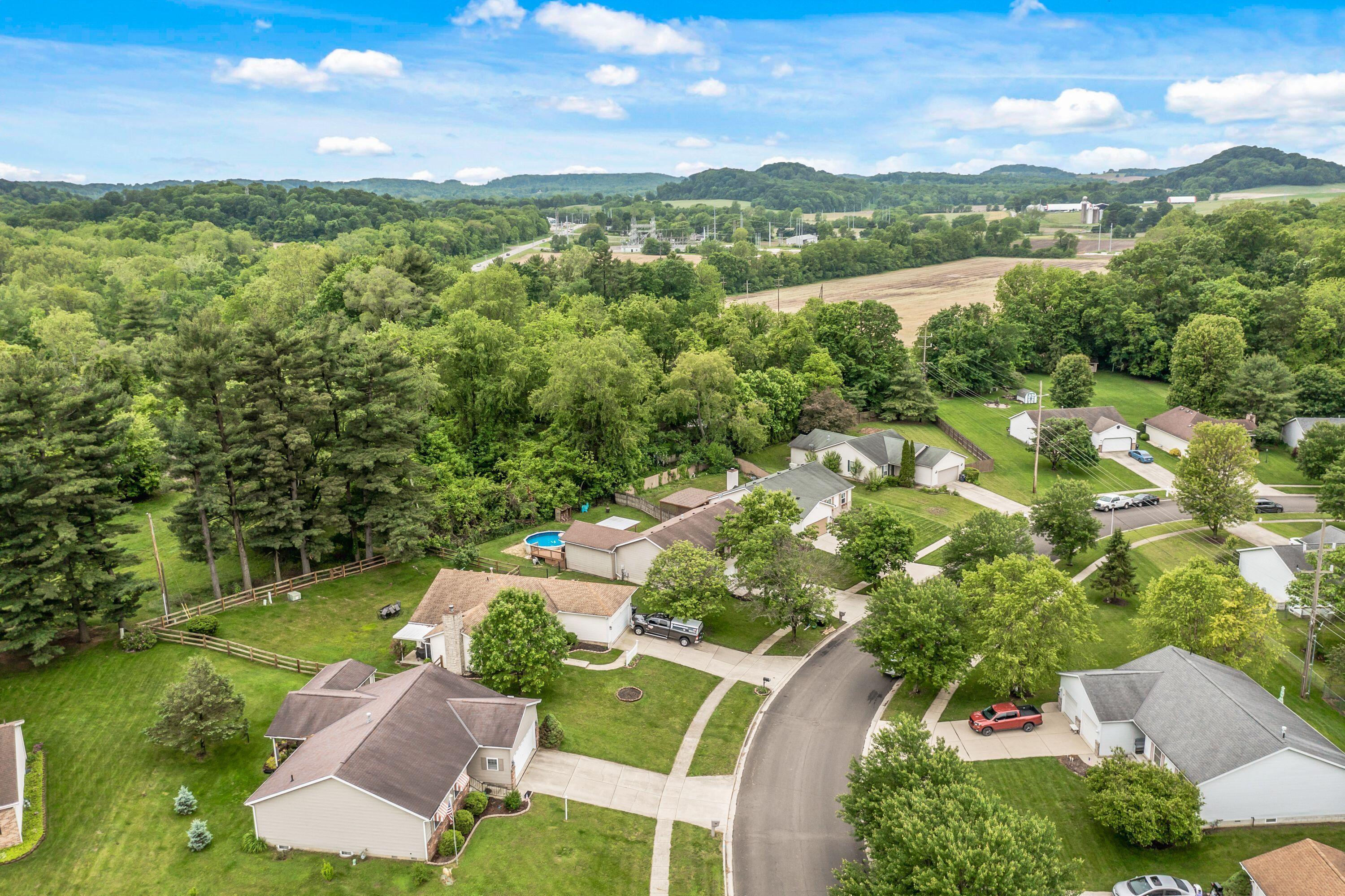 1129 Coventry Circle, Lancaster, Ohio image 43