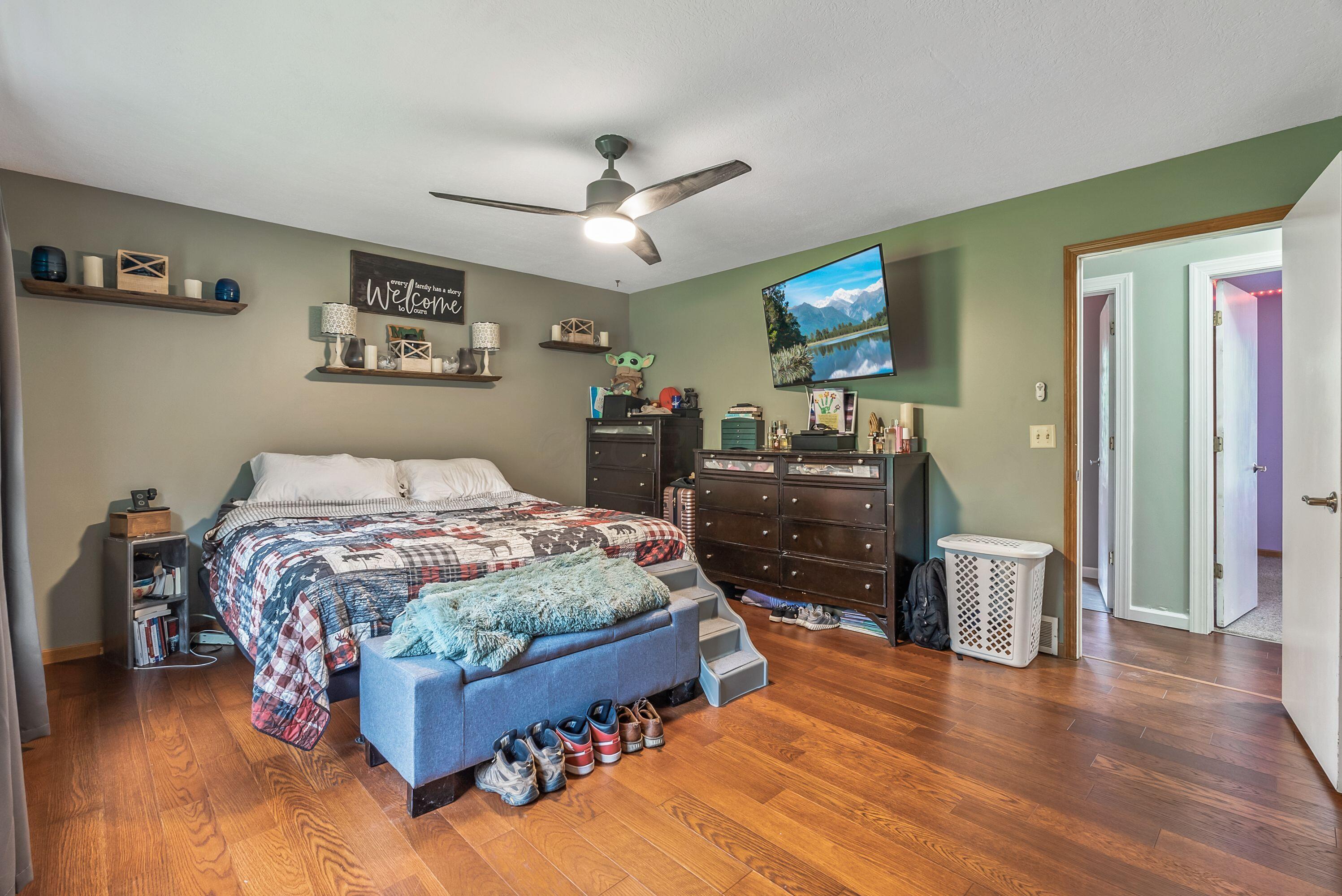 1129 Coventry Circle, Lancaster, Ohio image 29