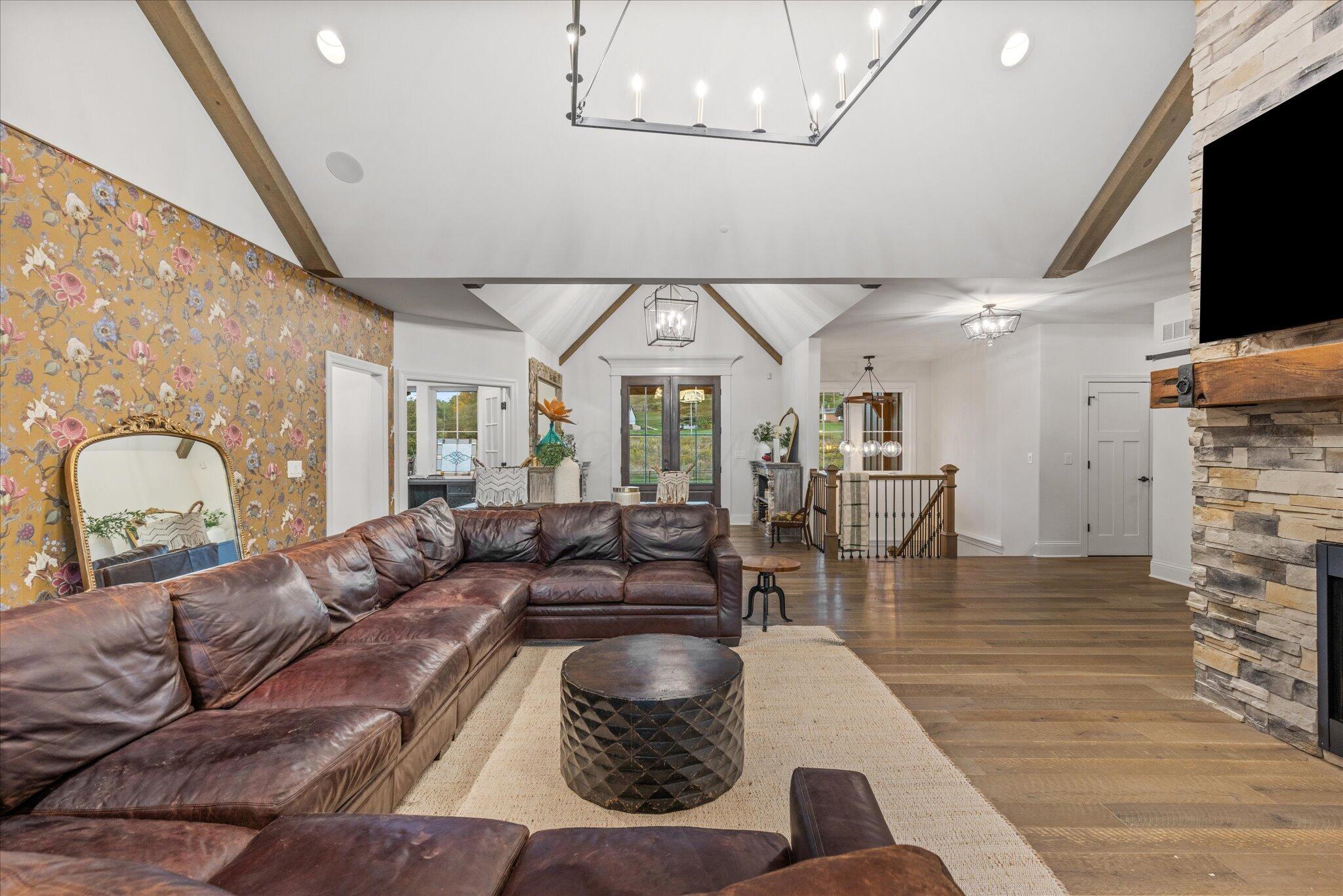 4190 Brownsville Road SE