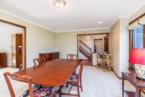 Tiny photo for 8011 Golfview Court, Columbus, OH 43235 (MLS # 225037495)