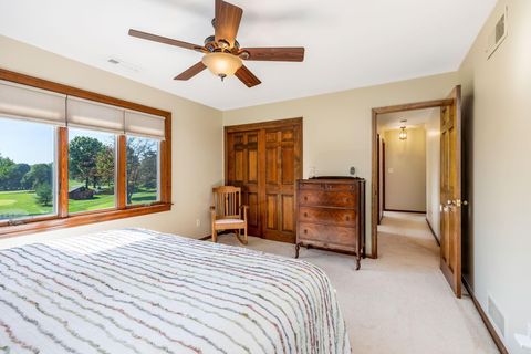 Tiny photo for 8011 Golfview Court, Columbus, OH 43235 (MLS # 225037495)