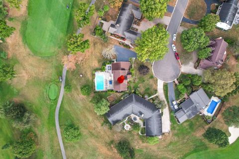 Tiny photo for 8011 Golfview Court, Columbus, OH 43235 (MLS # 225037495)