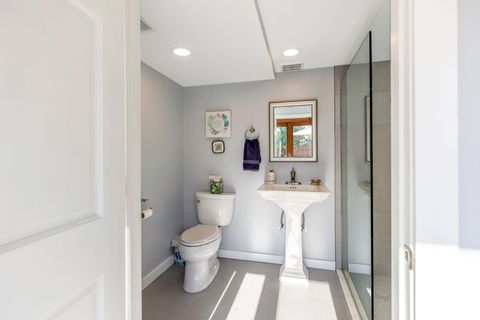 Tiny photo for 8011 Golfview Court, Columbus, OH 43235 (MLS # 225037495)