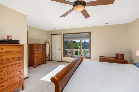 Tiny photo for 8011 Golfview Court, Columbus, OH 43235 (MLS # 225037495)