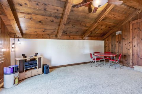 Tiny photo for 8011 Golfview Court, Columbus, OH 43235 (MLS # 225037495)
