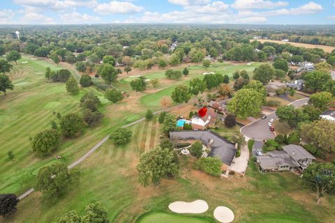 Tiny photo for 8011 Golfview Court, Columbus, OH 43235 (MLS # 225037495)