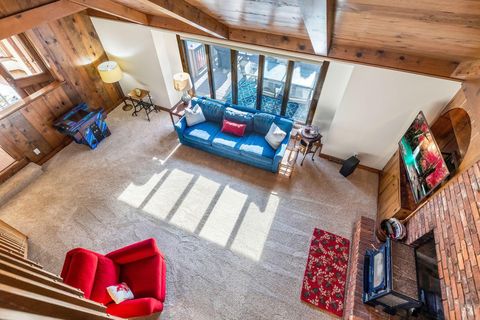 Tiny photo for 8011 Golfview Court, Columbus, OH 43235 (MLS # 225037495)