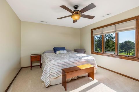 Tiny photo for 8011 Golfview Court, Columbus, OH 43235 (MLS # 225037495)