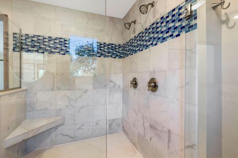 Tiny photo for 8011 Golfview Court, Columbus, OH 43235 (MLS # 225037495)