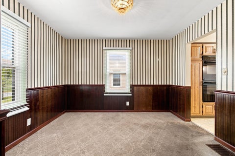 Tiny photo for 3339 Parkside Road, Columbus, OH 43204 (MLS # 226033762)