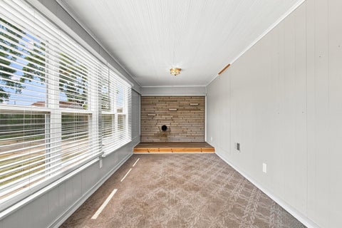 Tiny photo for 3339 Parkside Road, Columbus, OH 43204 (MLS # 226033762)