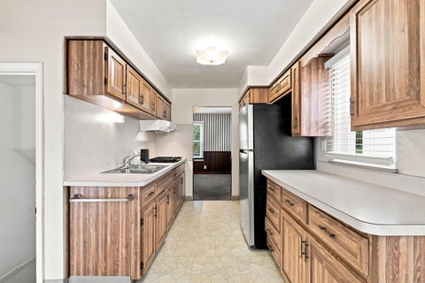 Tiny photo for 3339 Parkside Road, Columbus, OH 43204 (MLS # 226033762)