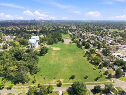 Tiny photo for 3339 Parkside Road, Columbus, OH 43204 (MLS # 226033762)