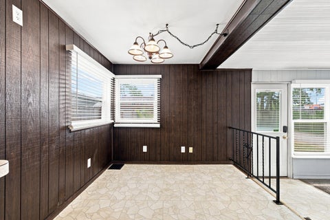 Tiny photo for 3339 Parkside Road, Columbus, OH 43204 (MLS # 226033762)