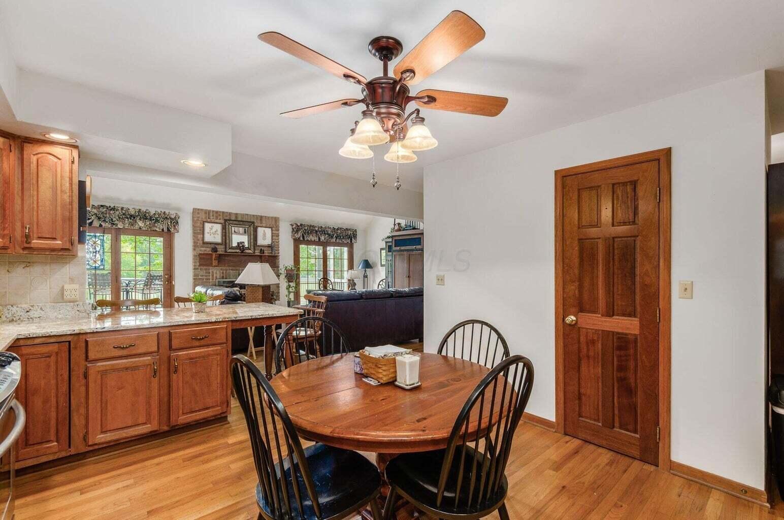 9136 Moors Place, Dublin, Ohio image 12