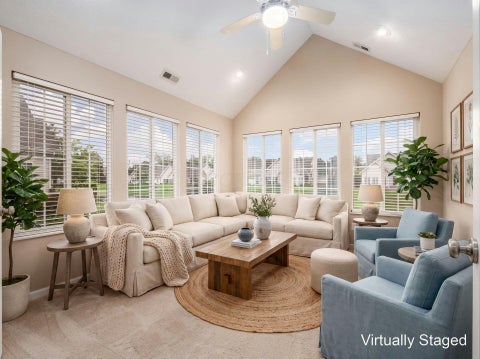 Photo of 4888 Ashleigh Drive, Dublin, OH 43016 (MLS # 226032558)