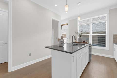 Tiny photo for 866 Pullman Way 23 #23, Grandview Heights, OH 43212 (MLS # 226029843)