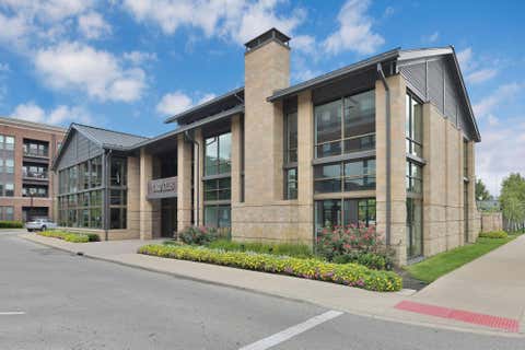 Tiny photo for 866 Pullman Way 23 #23, Grandview Heights, OH 43212 (MLS # 226029843)