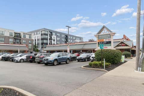 Tiny photo for 866 Pullman Way 23 #23, Grandview Heights, OH 43212 (MLS # 226029843)