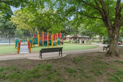 Tiny photo for 866 Pullman Way 23 #23, Grandview Heights, OH 43212 (MLS # 226029843)