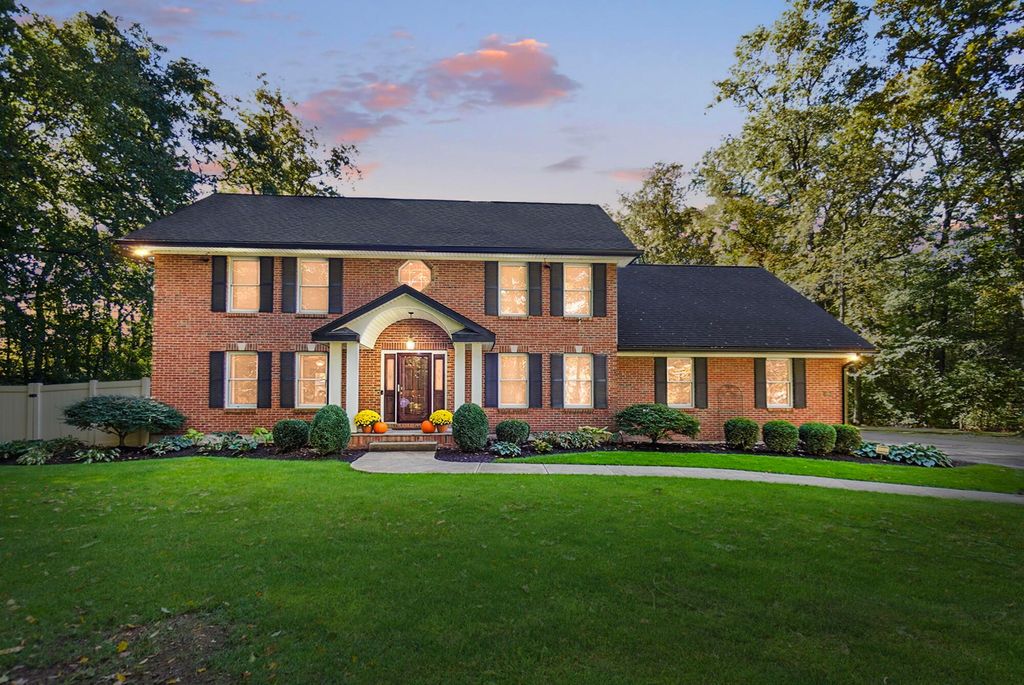 Photo for 579 Woodhaven Trail, Yellow Springs, OH 45387 (MLS # 225040244)