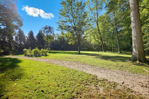 Tiny photo for 579 Woodhaven Trail, Yellow Springs, OH 45387 (MLS # 225040244)