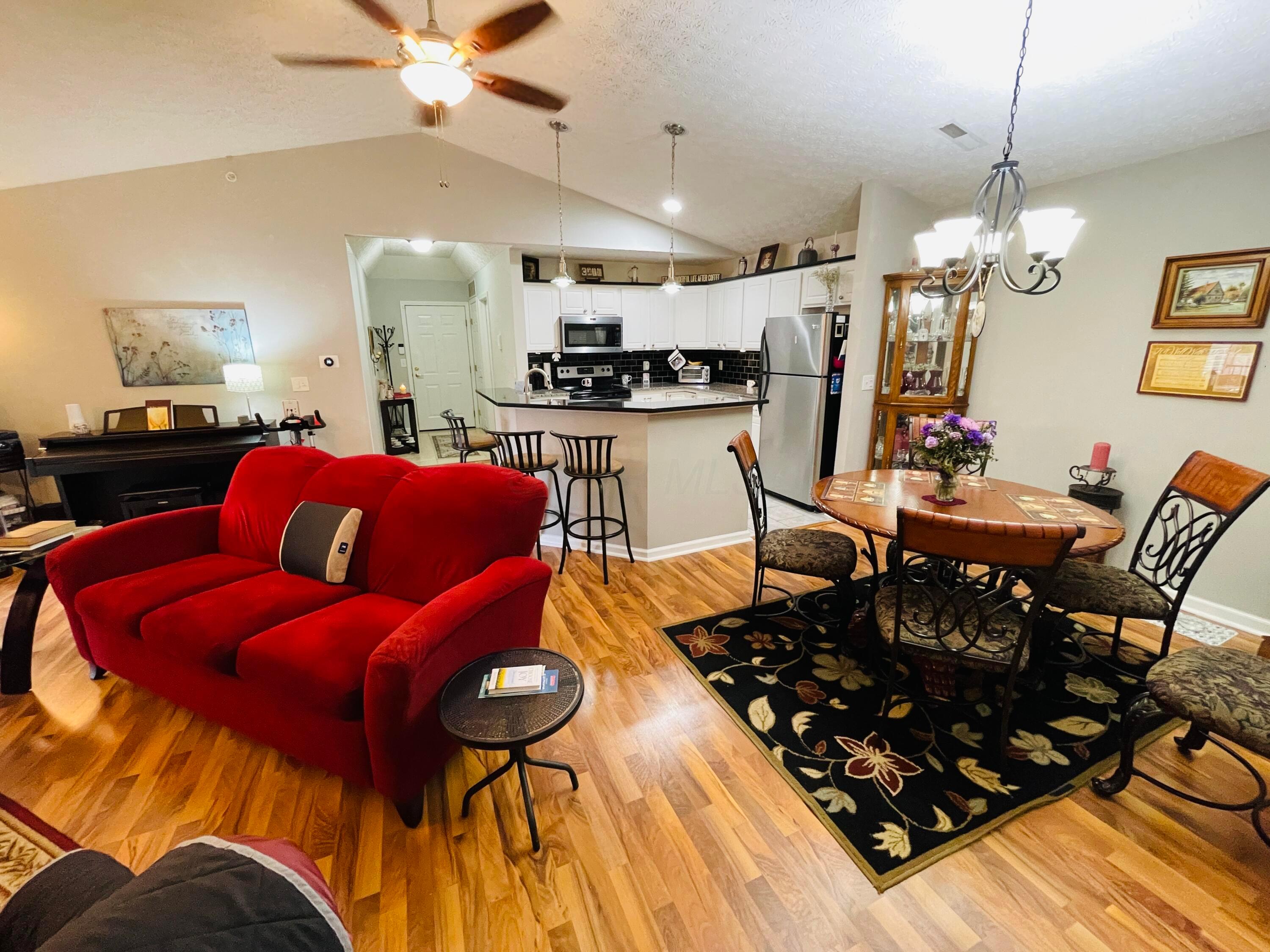 218 Shelbourne Forest Way, Delaware, Ohio image 3