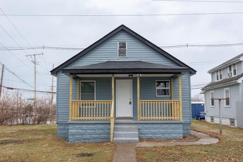 Tiny photo for 463 N Highland Avenue, Columbus, OH 43204 (MLS # 226000539)