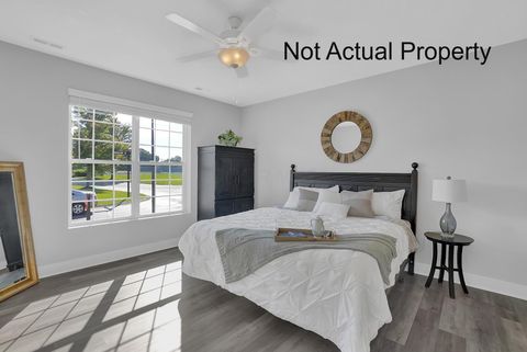 Photo of 1956 Jamesburg Street, Newark, OH 43055 (MLS # 226001177)