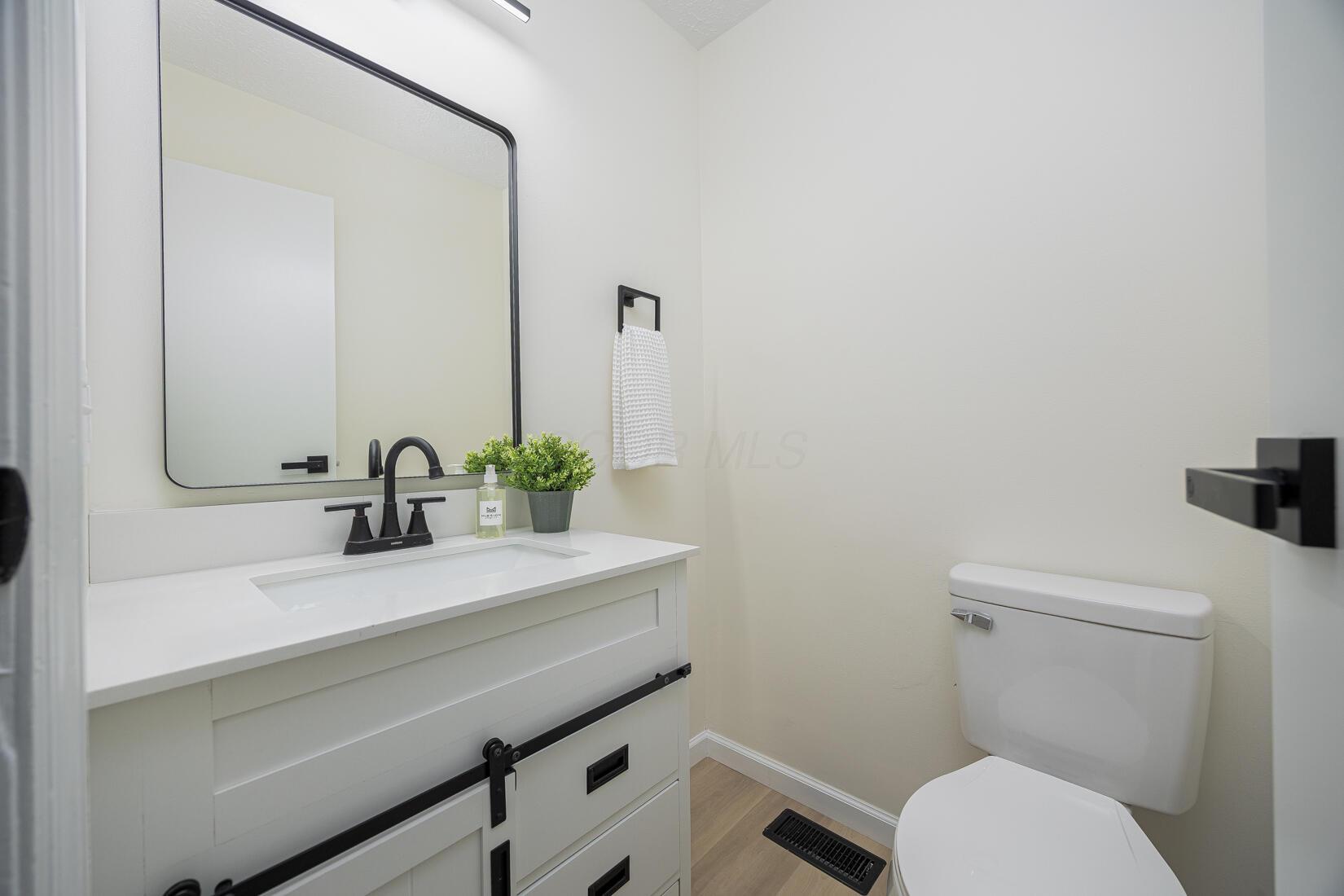 2699 Willow Glen Road, Hilliard, Ohio image 23