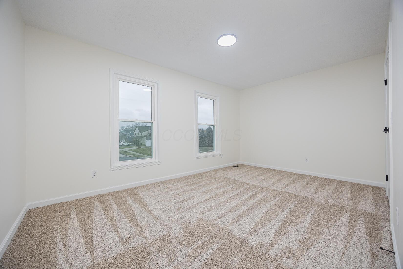 2699 Willow Glen Road, Hilliard, Ohio image 27