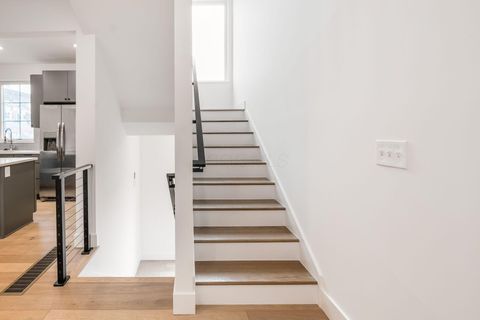 Tiny photo for 110 E Lafayette Street, Columbus, OH 43215 (MLS # 226012159)