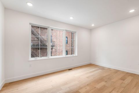 Tiny photo for 110 E Lafayette Street, Columbus, OH 43215 (MLS # 226012159)