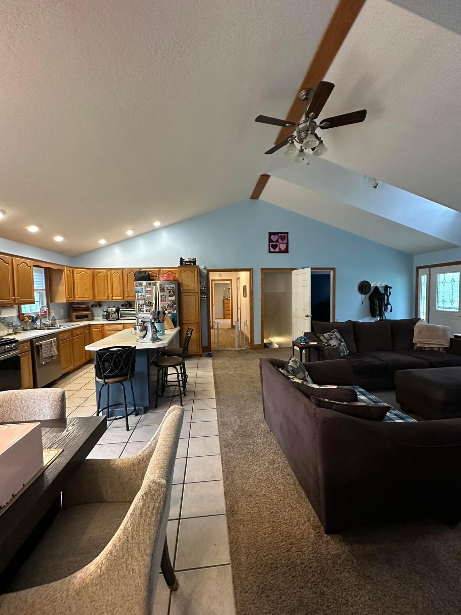 6128 Beagle Club Road Road, Newcomerstown, Ohio image 4