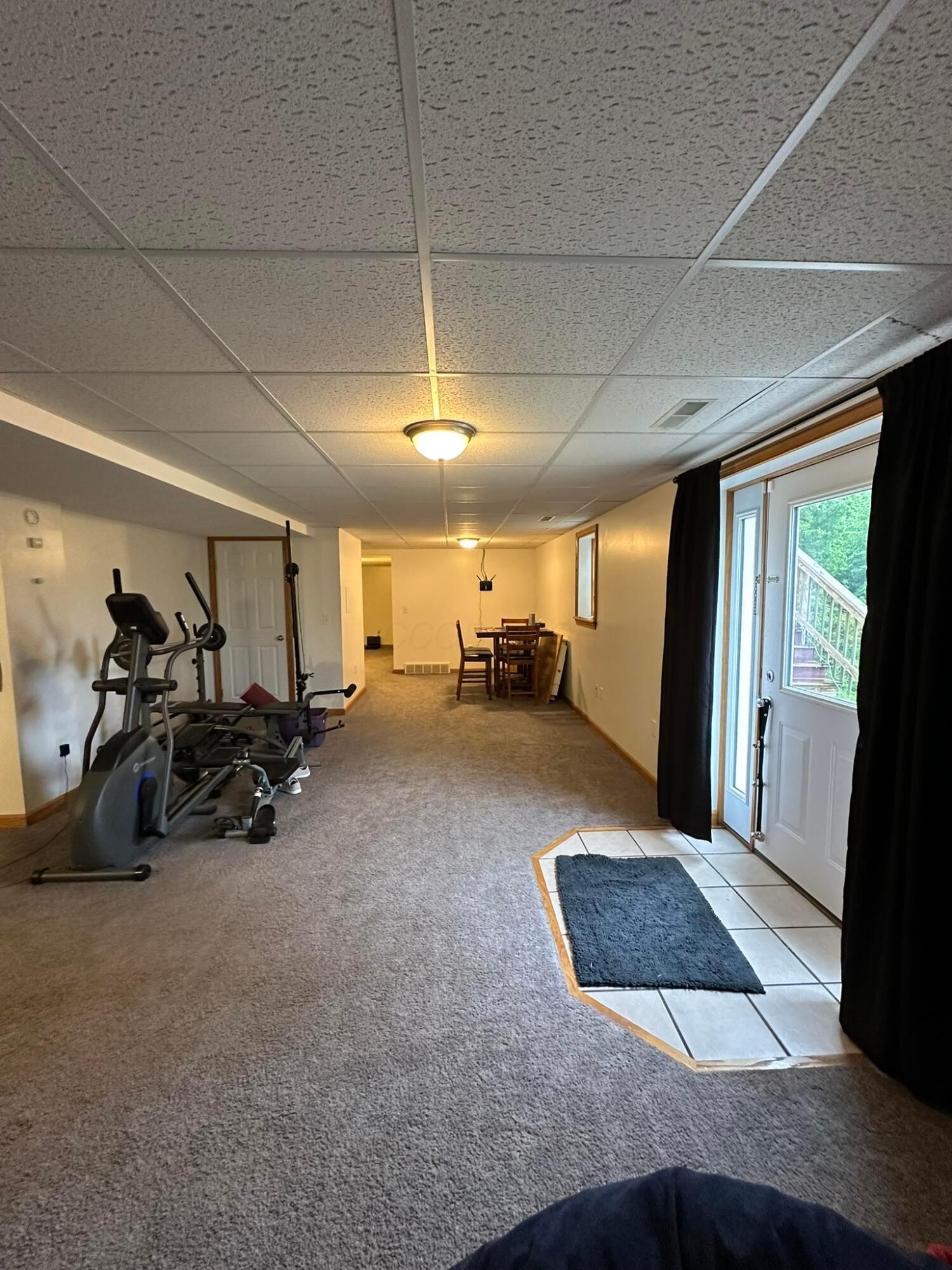 6128 Beagle Club Road Road, Newcomerstown, Ohio image 25