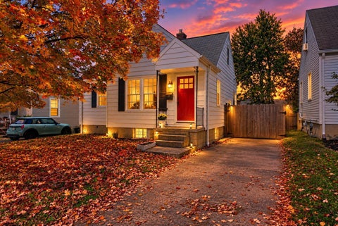 Photo of 52 Rosslyn Avenue, Columbus, OH 43214 (MLS # 226040952)