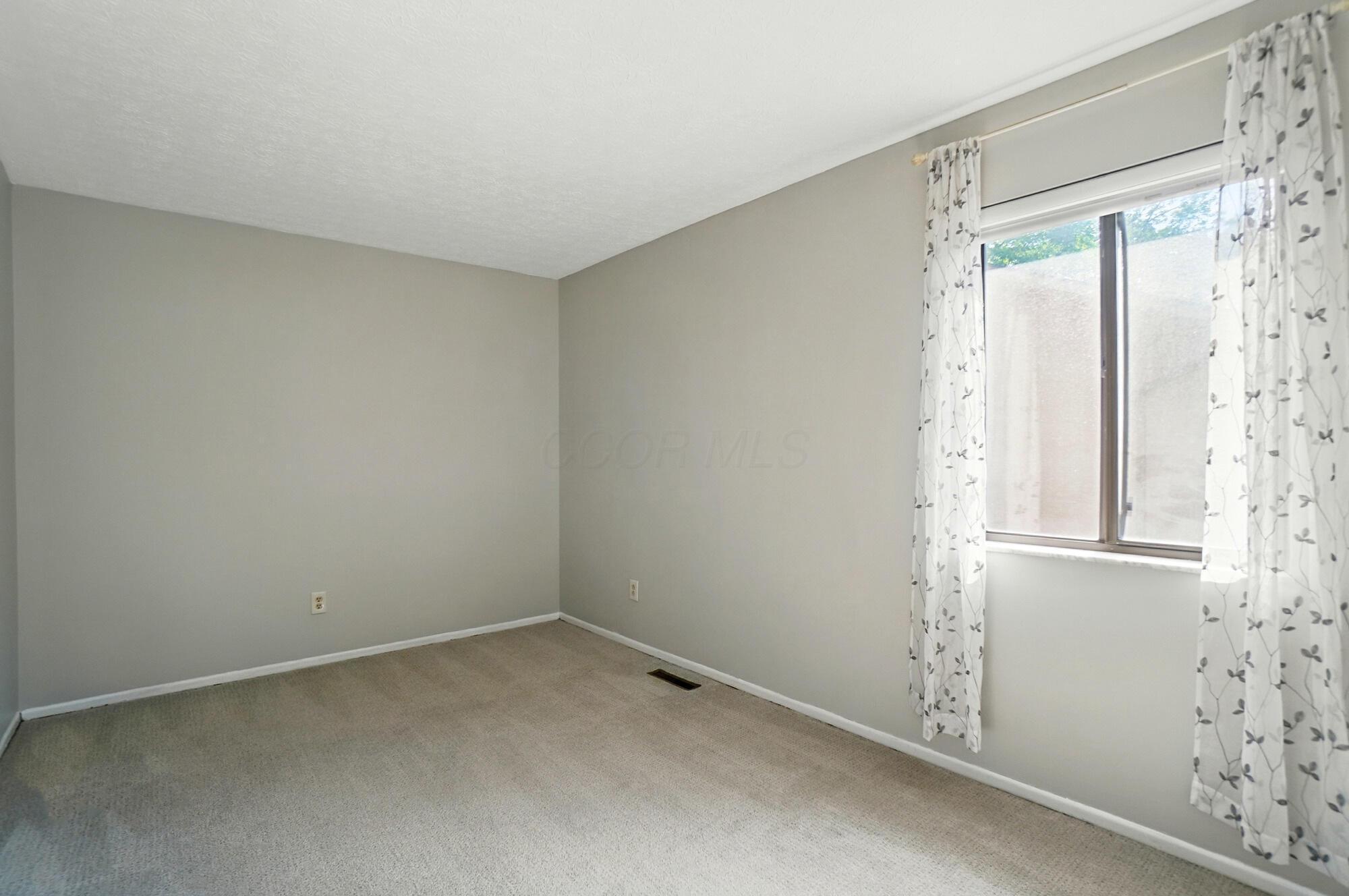 95 David Square, Westerville, Ohio image 19