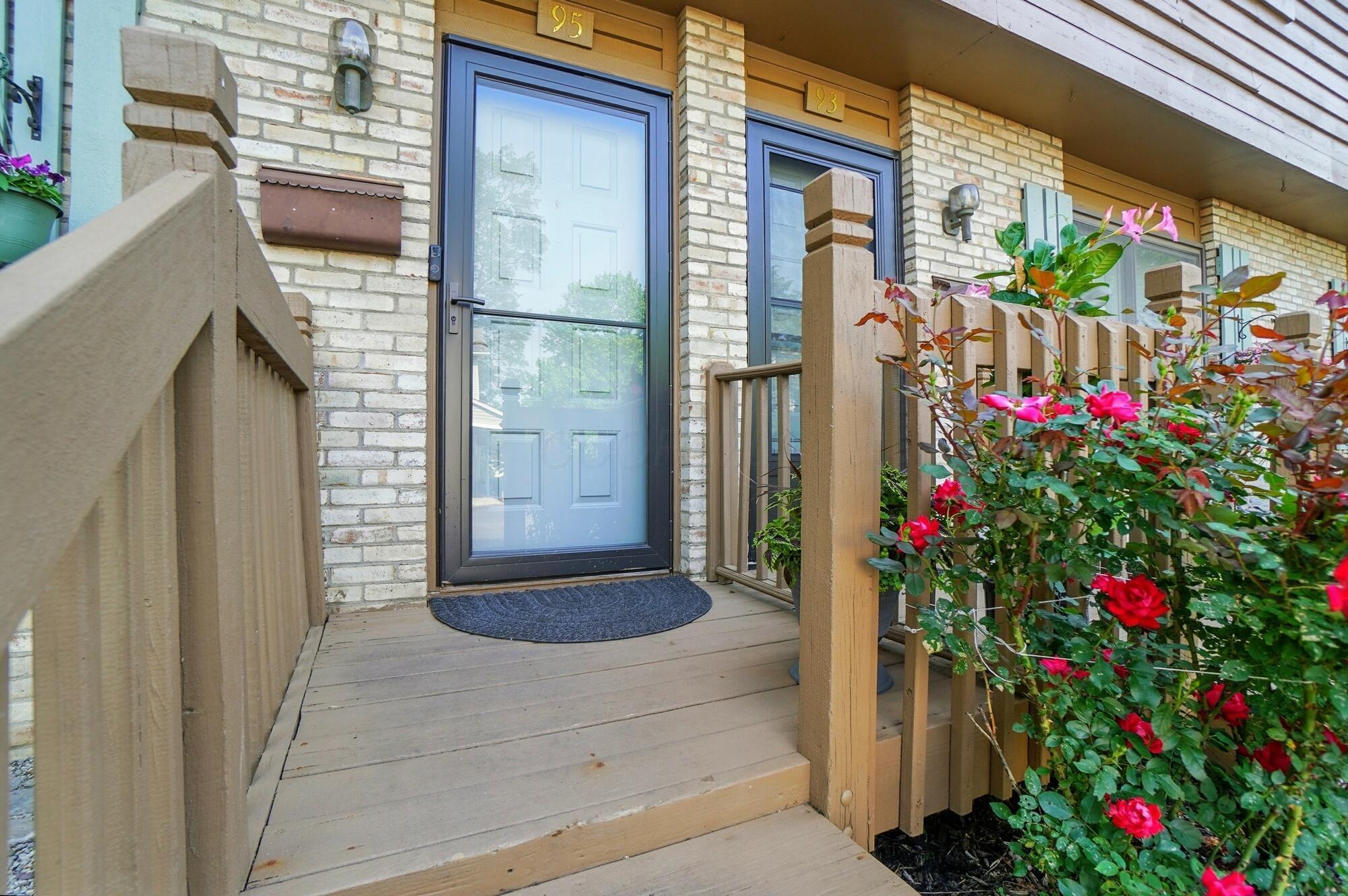 95 David Square, Westerville, Ohio image 2