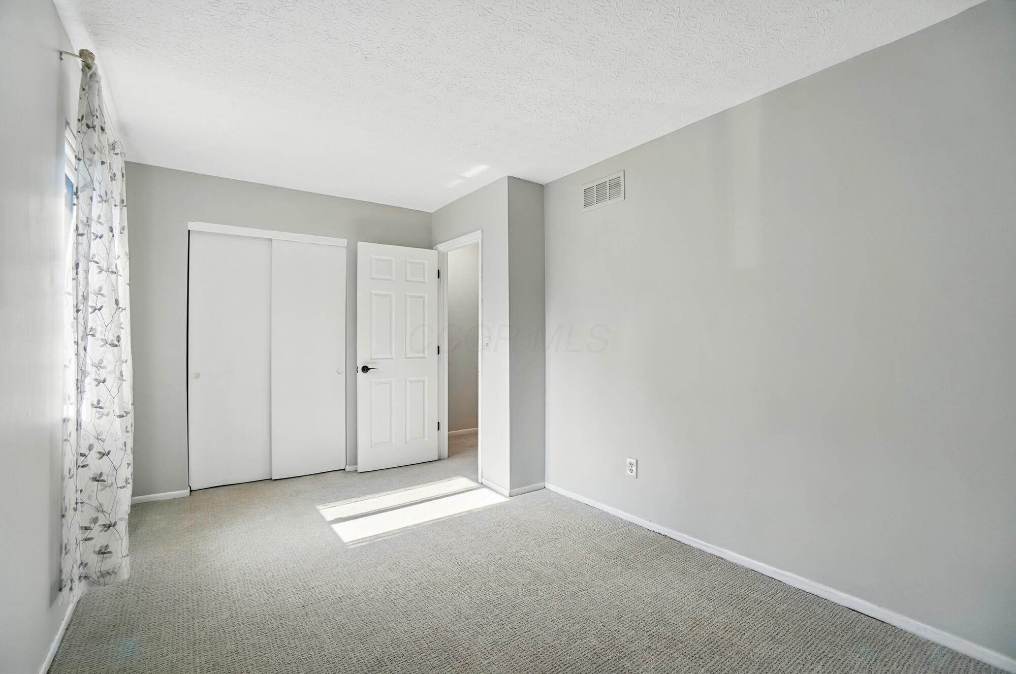 95 David Square, Westerville, Ohio image 20
