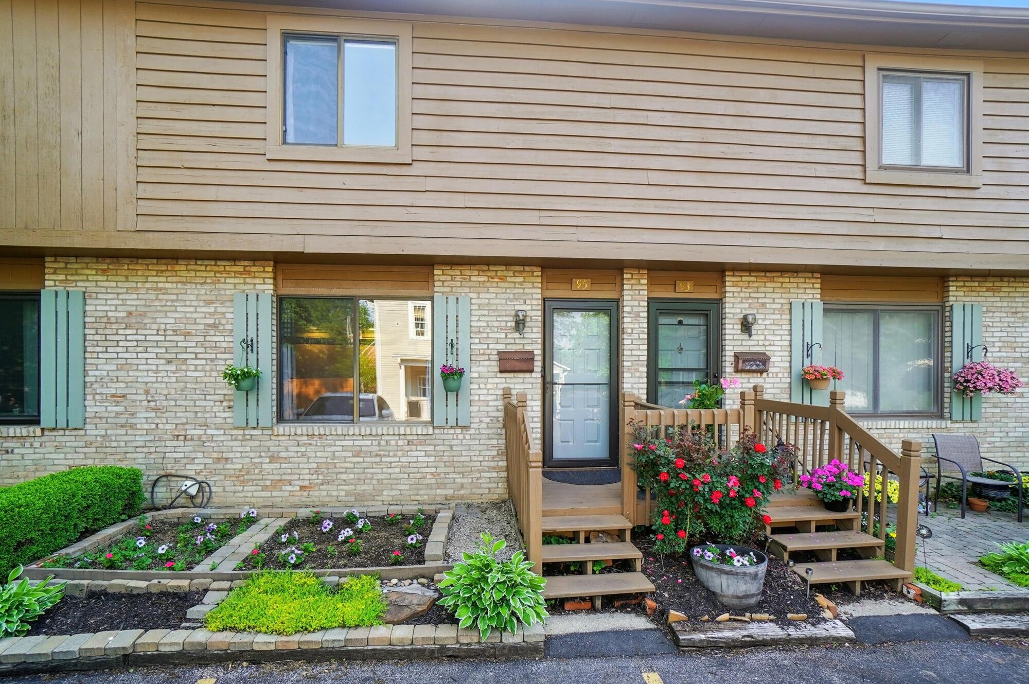 95 David Square, Westerville, Ohio image 1
