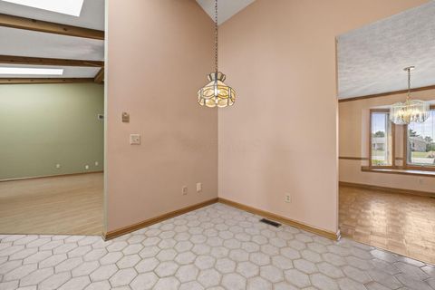 Tiny photo for 6002 Bowen Road, Canal Winchester, OH 43110 (MLS # 226014013)